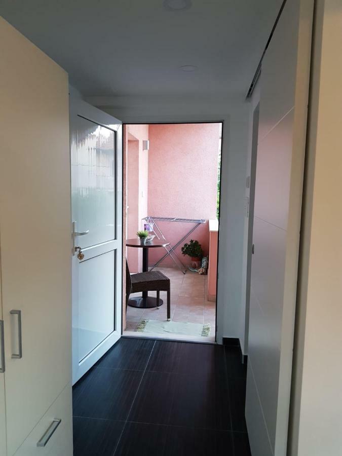 Apartman Elana Sibenik Ngoại thất bức ảnh